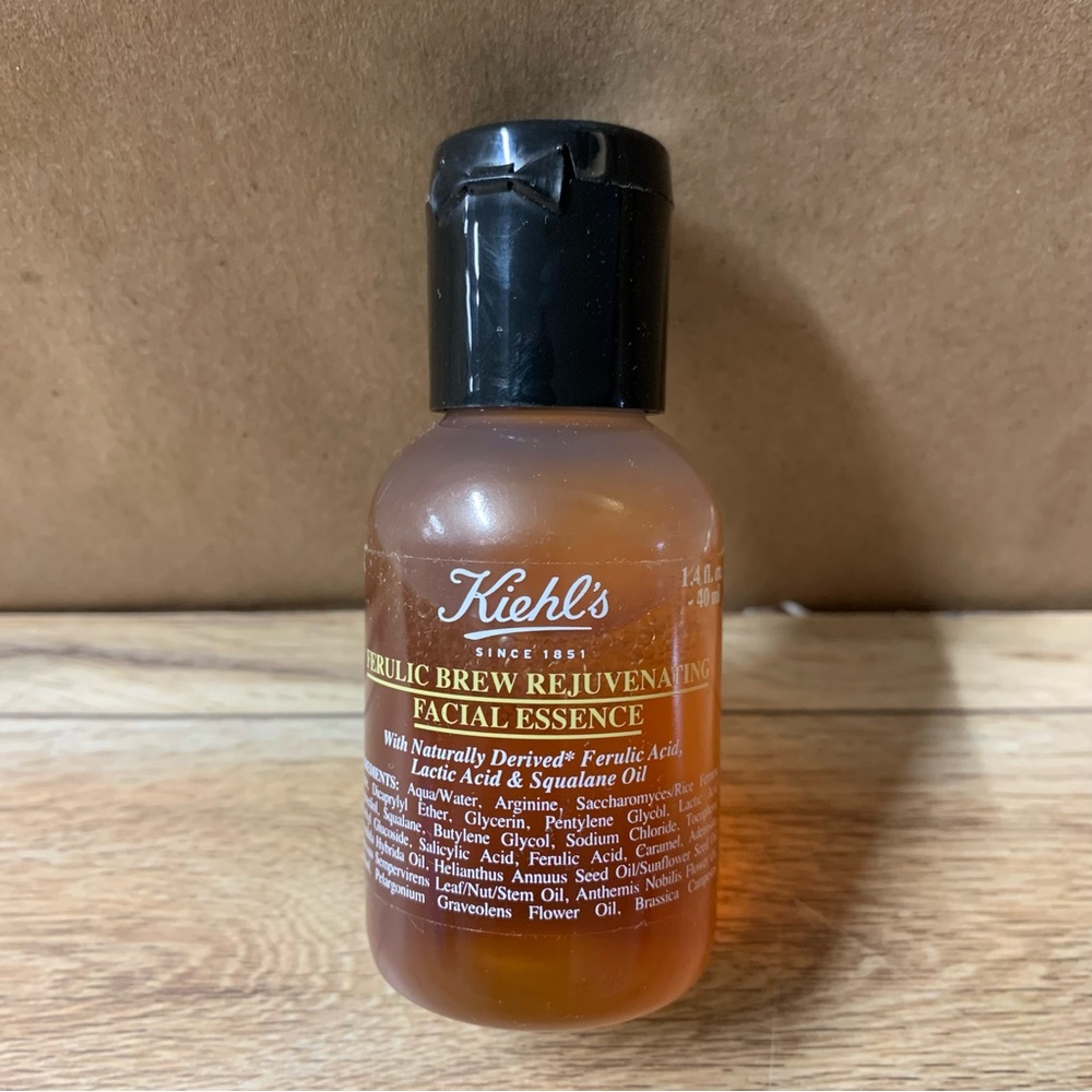 New! Kiehl’s Ferulic Brew Rejuvenating Facial Essence
1.4 oz .40ml travel size